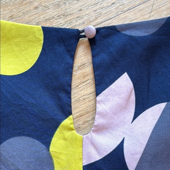 Boden Multicolor Geometric Blouse - Picture 8 of 10